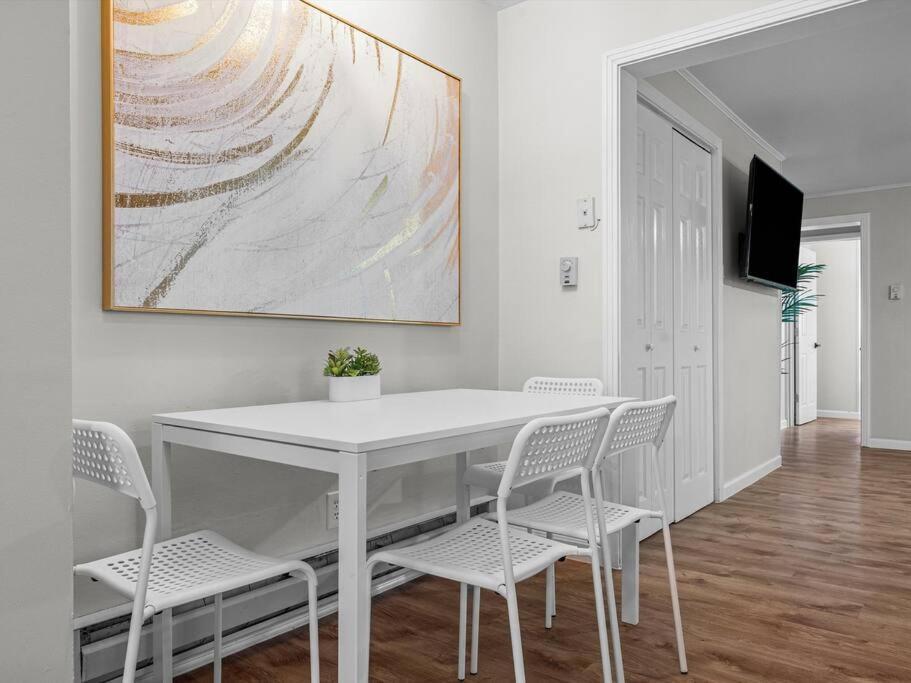 Bloomfield, Pittsburgh Large And Accessible 3 Bedroom Apr With Free Parking Eksteriør bilde