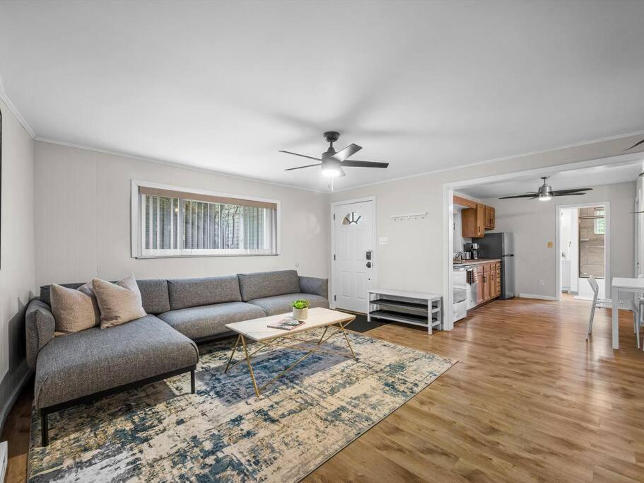 Bloomfield, Pittsburgh Large And Accessible 3 Bedroom Apr With Free Parking Eksteriør bilde